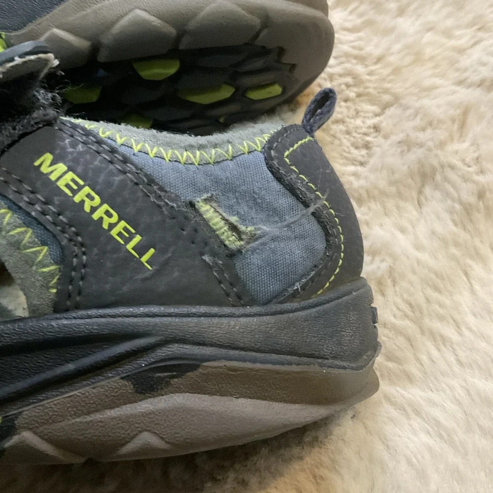 Merrell Hydro Kids Size 4 Navy Blue MY53375 Waterproof‎ Hiking Sandals